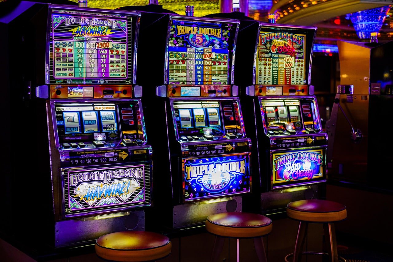 Konten lengkap aplikasi Agen38 – taruhan olahraga, live casino, slot, dan tembak ikan dalam satu genggaman